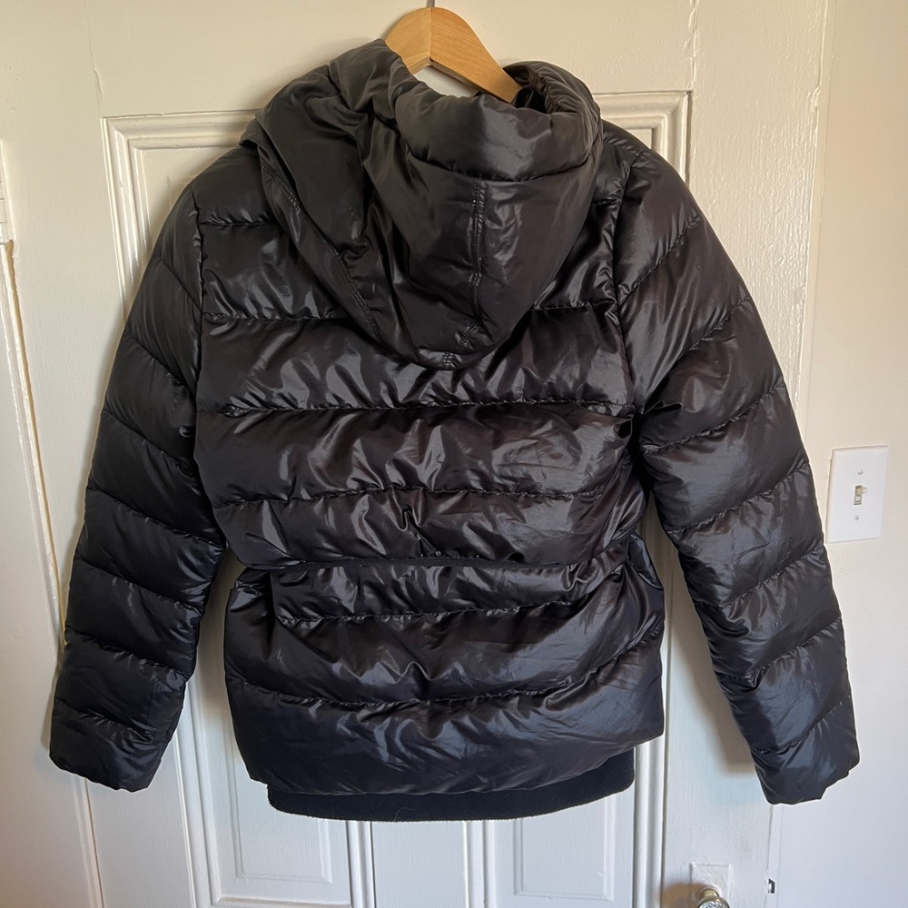 NIKE Hooded Down Puffer Jacket Women's Size XS Asymmetrical Black Winter Coat - Picture 6 of 14